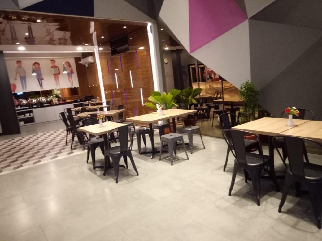 Odua Thamrin ジャカルタ エクステリア 写真